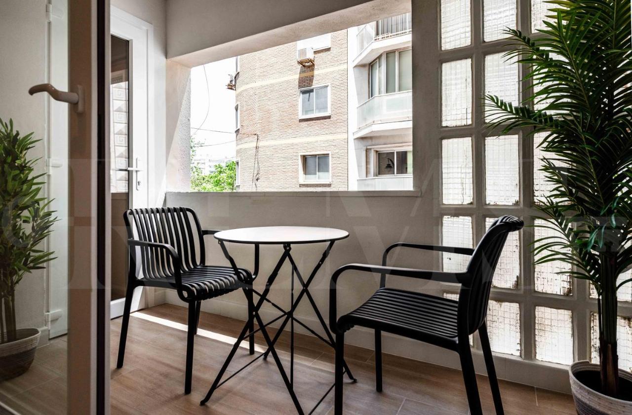 Idyllic&spacious W/ Parking - Center Apartament *