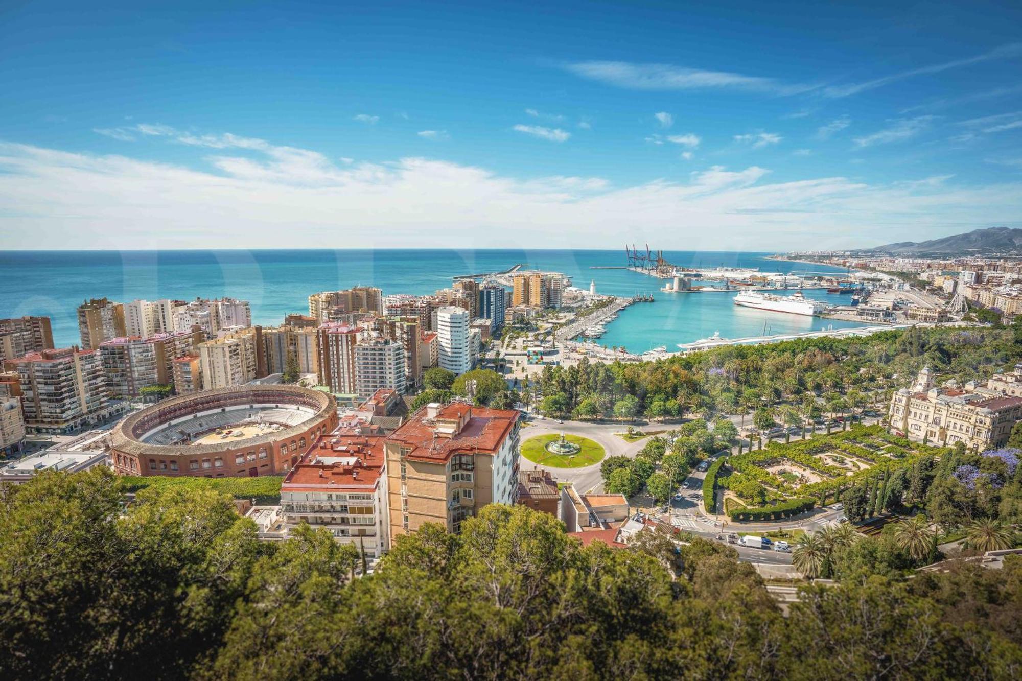 Idyllic And Spacious With Parking - Center By Rems Malaga